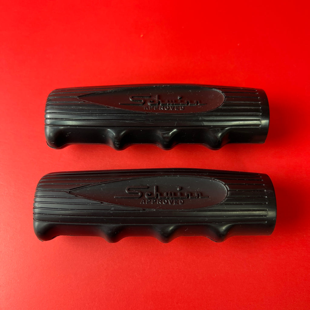 SCHWINN BICYCLE CHUBBY GRIPS GENUINE FIT MOST BIKES BLACK VINTAGE NOS